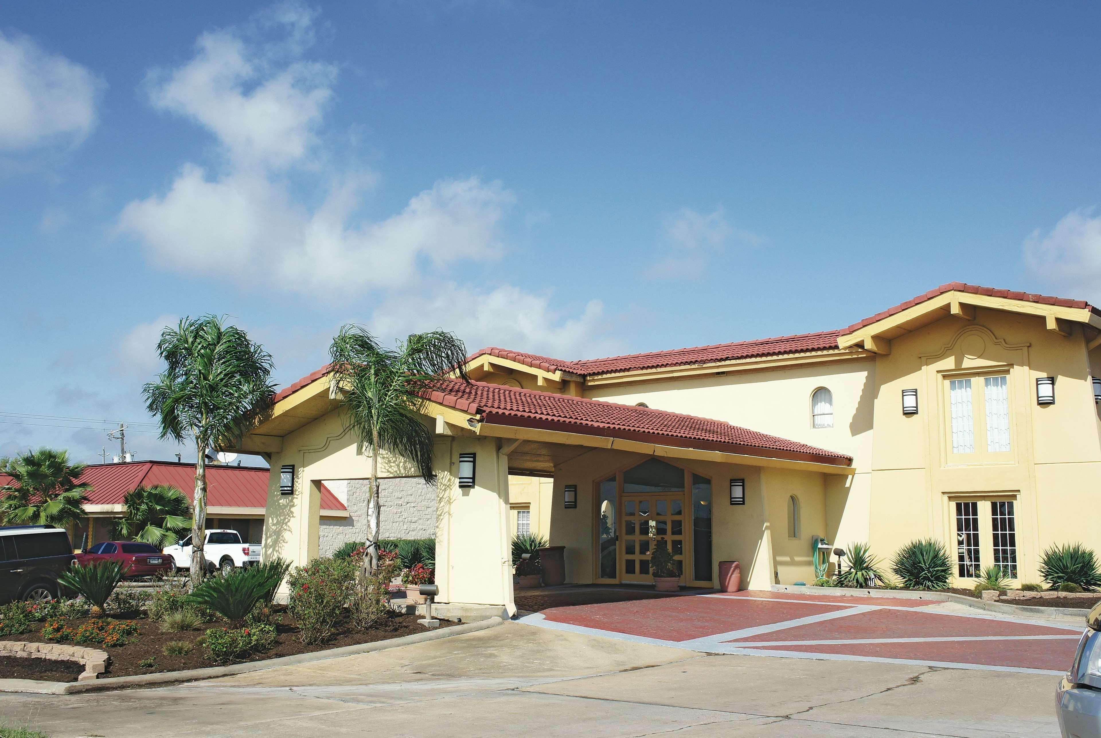 La Quinta Inn By Wyndham Clute Lake Jackson Exterior foto
