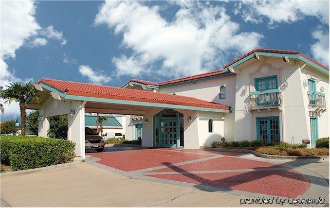 La Quinta Inn By Wyndham Clute Lake Jackson Exterior foto